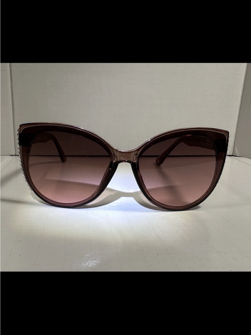 Sofia Vergara X Foster Grant Cat Eye Oversize Rhinestone Sunglasses mauve/plum - Picture 4 of 7